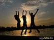 35 способов поднять себе настроение