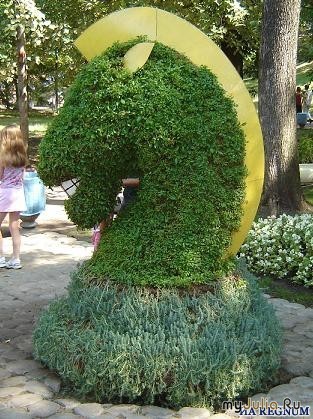 http://www.myjulia.ru/data/cache/2009/05/14/97885_7941nothumb500.jpg